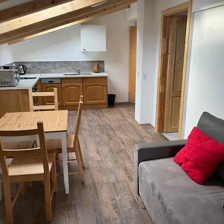 Haus Izabella Apartment *
